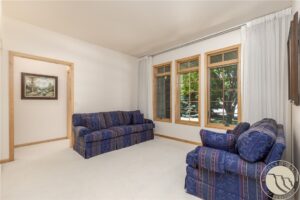 4544 Rio Vista Drive, Billings, MT photo 5