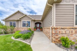 2071 Greenbriar Road, Billings, MT photo 3