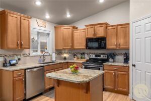 5407 Field Stone Avenue, Billings, MT photo 9