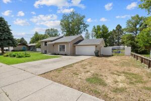 582 Mecca Drive, Billings, MT photo 2