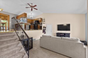 582 Mecca Drive, Billings, MT photo 6
