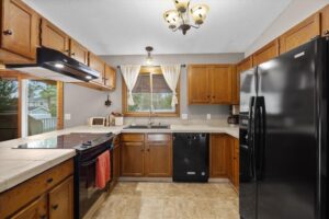 582 Mecca Drive, Billings, MT photo 9
