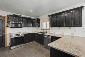 2817 Saratoga Trail, Billings, MT photo 7