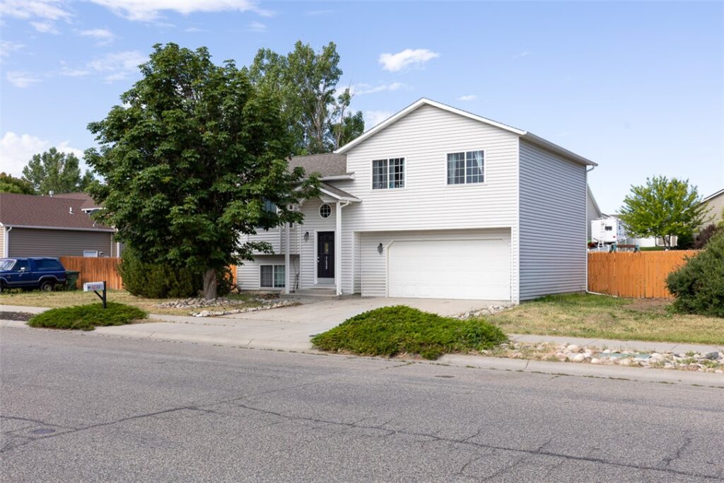 1632 Fantan Street, Billings, MT Single Family in Billings, MT photo 2