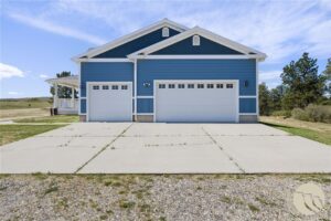 2214 Trails End Road, Billings, MT photo 3