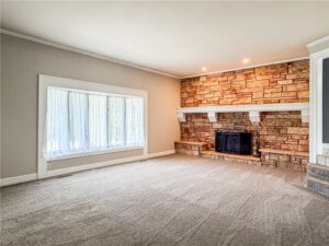 4453 Loma Vista Drive, Billings, MT photo 2