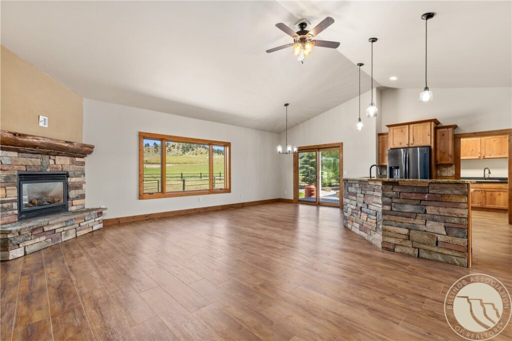 3877 High Trail Road, Billings, MT Single Family in Billings, MT photo 3