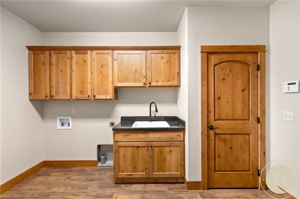 3877 High Trail Road, Billings, MT Single Family in Billings, MT photo 9