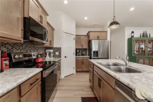 2507 Lake Heights Drive, Billings, MT photo 9