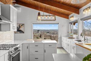 194 Mountain View Boulevard, Billings, MT photo 9