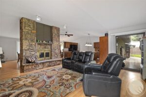 3043 Lloyd Mangrum Lane, Billings, MT photo 9