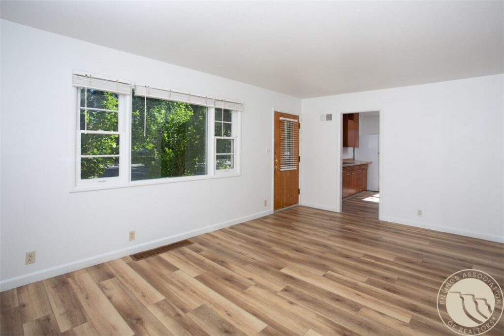 916 & 916 1/2 Howard Ave, Billings, MT Single Family in Billings, MT photo 3