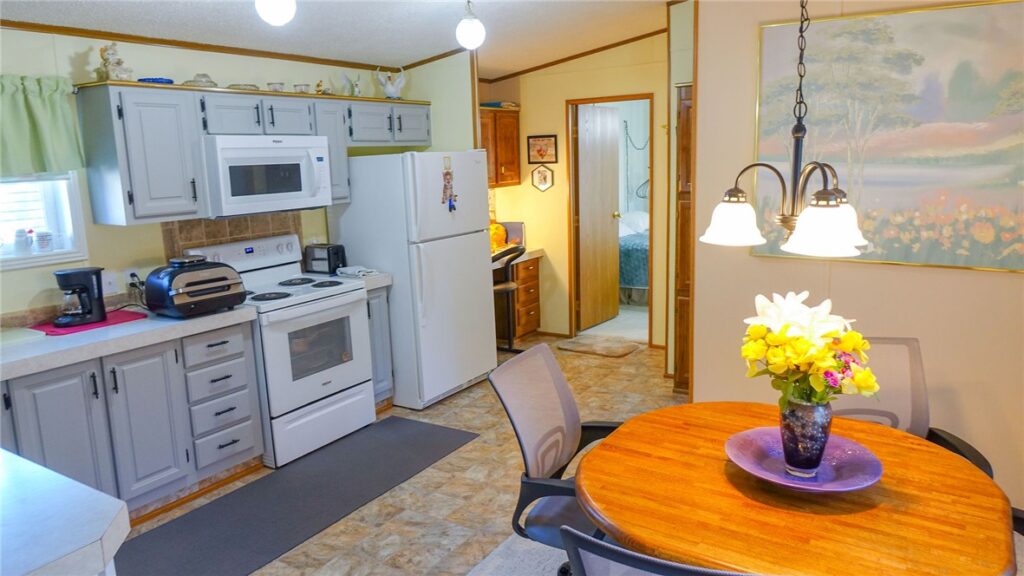 3905 N Tanager Lane, Billings, MT Single Family in Billings, MT photo 9