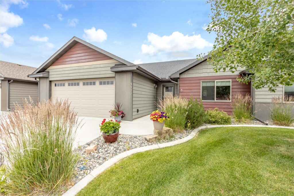 5933 Foxtail W, Billings, MT Townhouse in Billings, MT photo 2