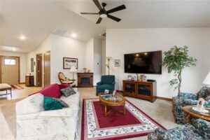 5933 Foxtail W, Billings, MT photo 8