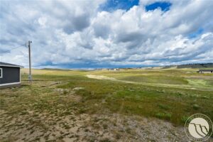 8500 Prairie Hawk Road, Billings, MT photo 3
