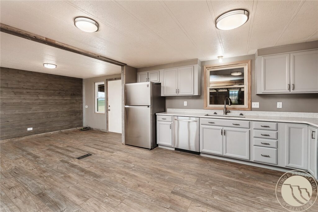 8500 Prairie Hawk Road, Billings, MT Single Family in Billings, MT photo 6