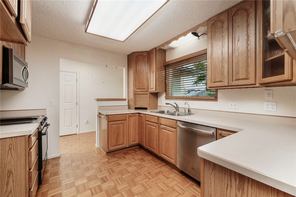 351 – 353 Montclair Drive, Billings, MT Multi Family in Billings, MT photo 6