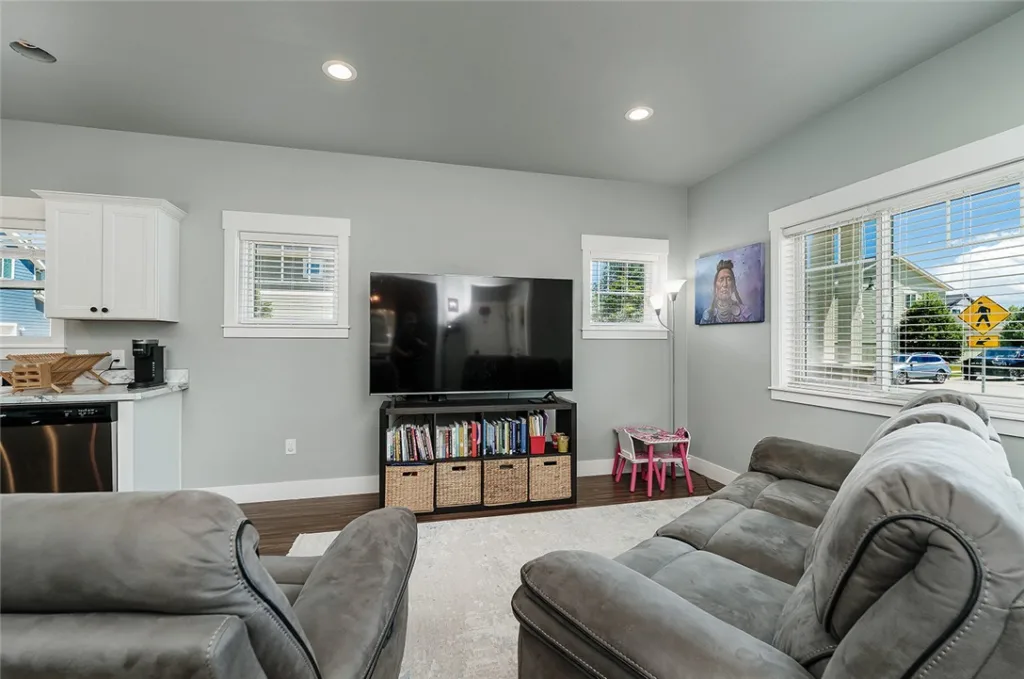 1722 Island View Drive, Billings, MT Single Family in Billings, MT photo 5