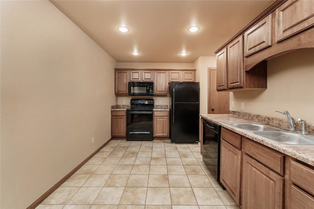 5503 Frontier Drive 3, Billings, MT Townhouse in Billings, MT photo 7