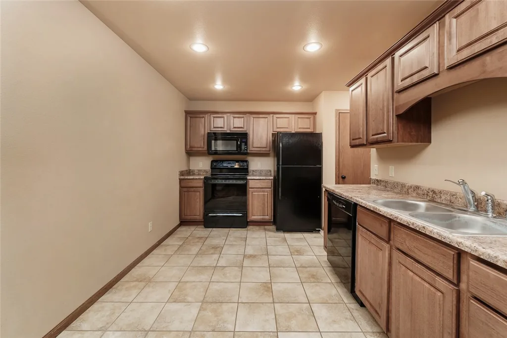 5503 Frontier Drive 3, Billings, MT Townhouse in Billings, MT photo 7