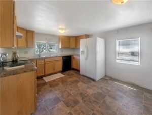 1803 Highway 87 E #30, Billings, MT photo 7