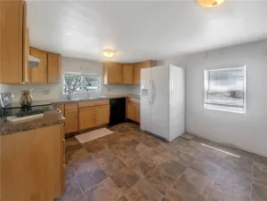 1803 Highway 87 E #30, Billings, MT photo 7