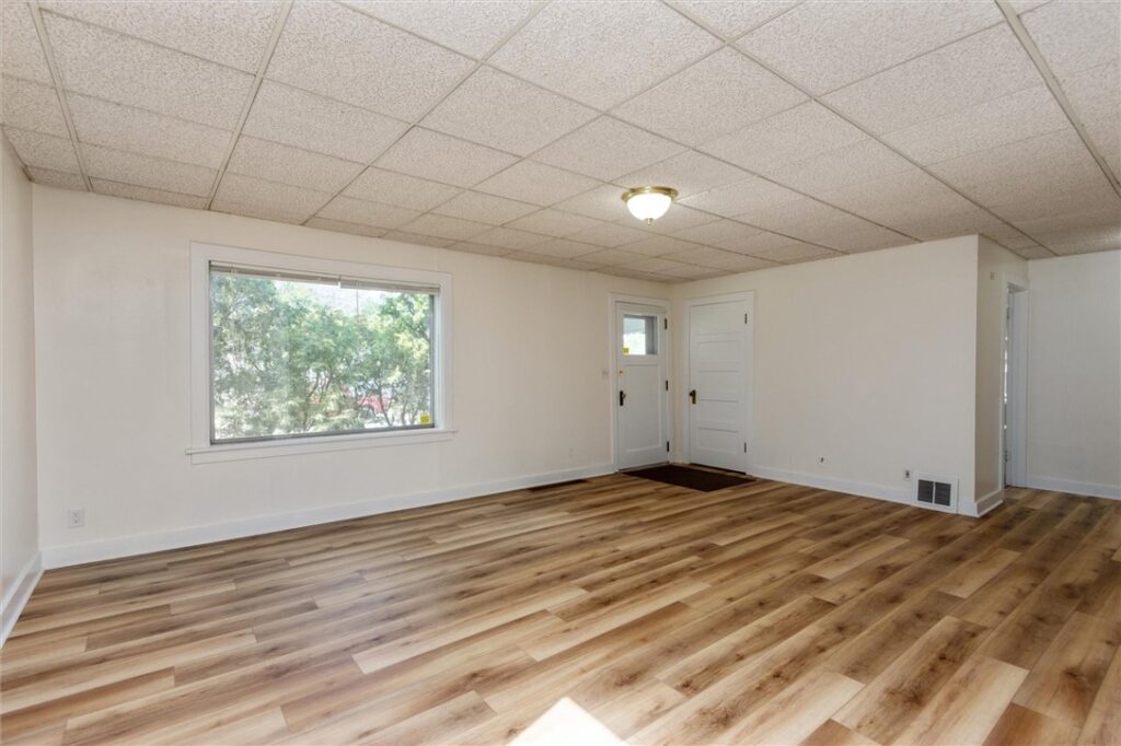 706 Cook Avenue, Billings, MT Single Family in Billings, MT photo 4