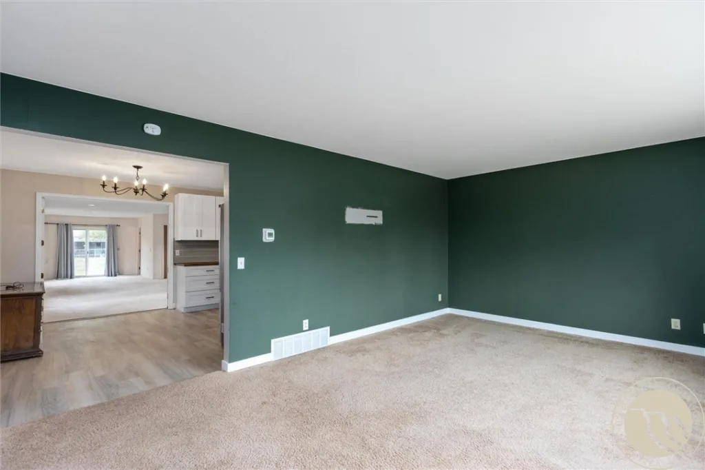 2112 Hoover Avenue, Billings, MT Single Family in Billings, MT photo 5