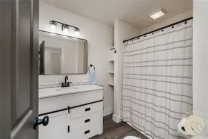 506 S 32nd Street, Billings, MT photo 8