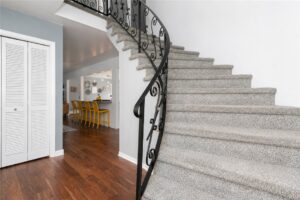 2917 Stanford Drive, Billings, MT photo 4