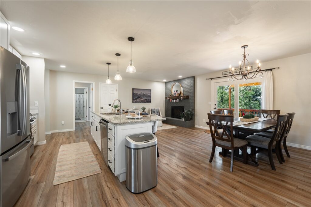 1706 Lake Hills Drive, Billings, MT Single Family in Billings, MT photo 6