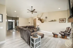 890 Tierra Drive, Billings, MT photo 3