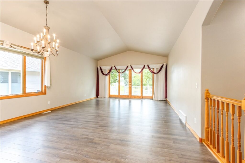 3116 Solar Boulevard, Billings, MT Single Family in Billings, MT photo 2
