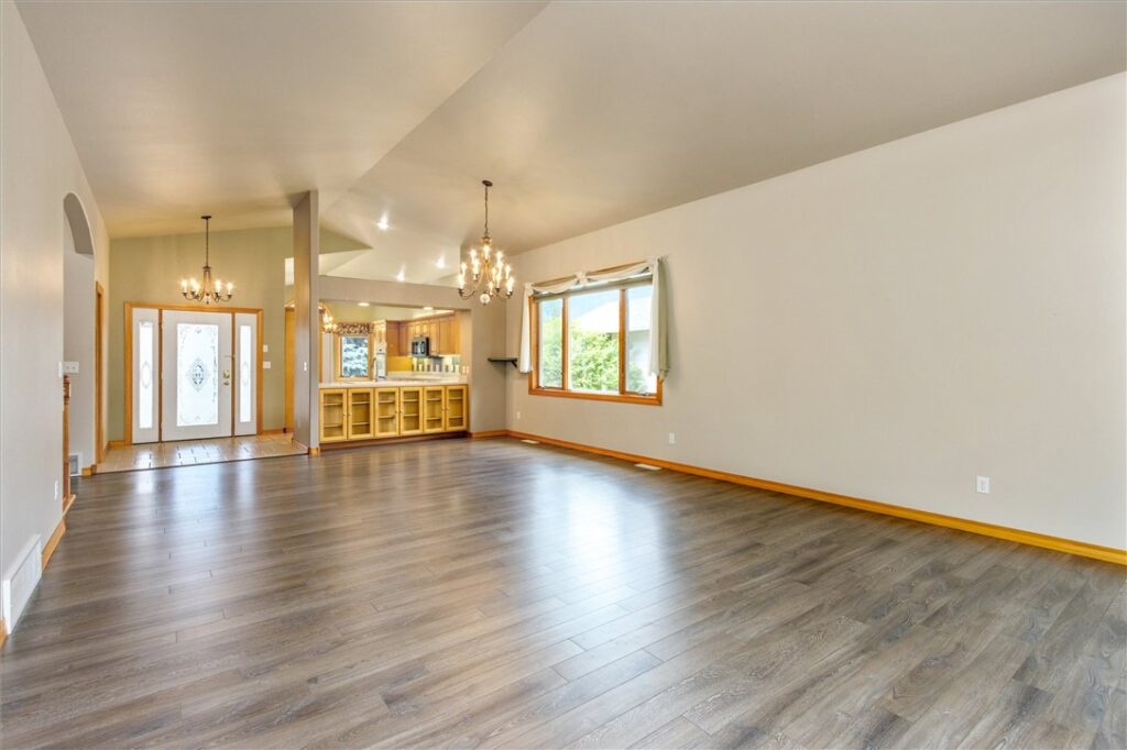 3116 Solar Boulevard, Billings, MT Single Family in Billings, MT photo 4