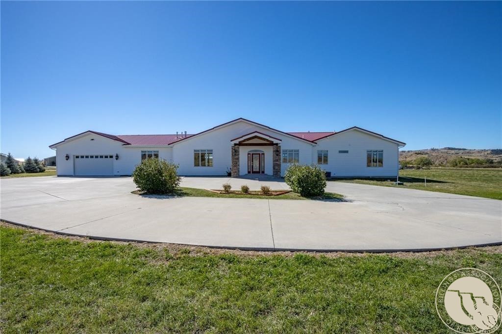 325 Three Wolf Road, Huntley, MT