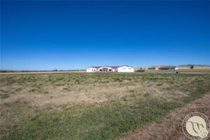 325 Three Wolf Road, Huntley, MT photo 6