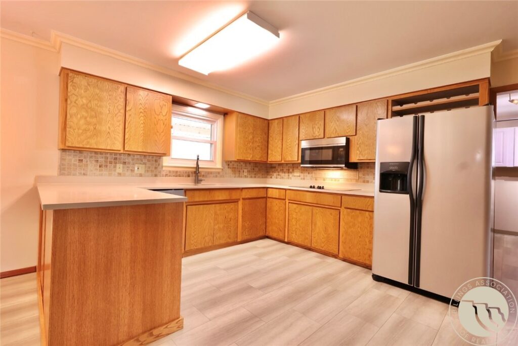 1445 Wicks Lane, Billings, MT Single Family in Billings, MT photo 3