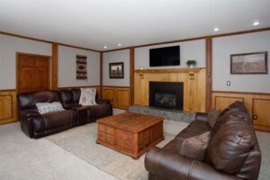 4448 Pine Cove Road, Billings, MT photo 3