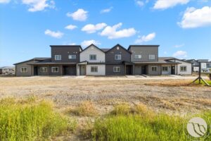 4633 King Avenue West, Billings, MT photo 2