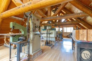 4511 Pine Hills Road, Billings, MT photo 8