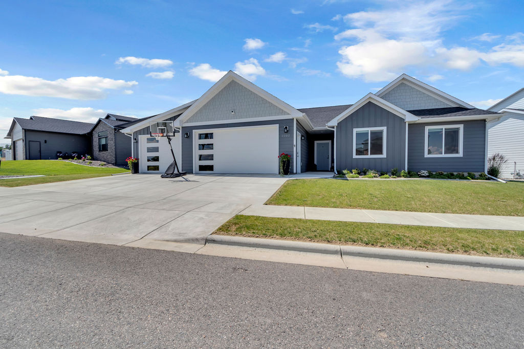 2202 Greenbriar Road, Billings, MT
