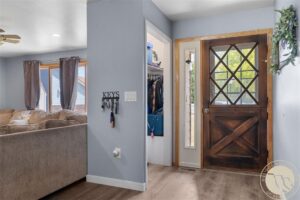824 Troy Circle, Billings, MT photo 2