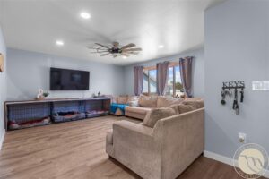 824 Troy Circle, Billings, MT photo 3