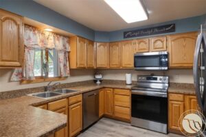 824 Troy Circle, Billings, MT photo 9